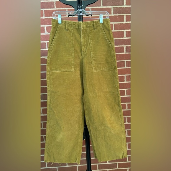 Urban Outfitters BDG Olive Green Cropped Corduroy Pants Workwear Utility 6/29 - Picture 1 of 9